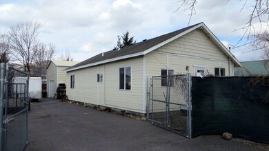 7207Hager-2