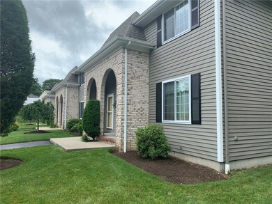 135 Pleasant View Ave unit 6, Smithfield, RI 02917 - photo 2