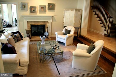 14 Sandalfoot Ct, Potomac, MD 20854 - photo 4