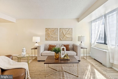 Park Princess/Logan Park unit 109, Washington, DC 20005 - photo 5