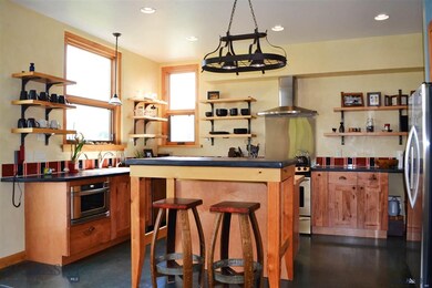 Kitchen with large island