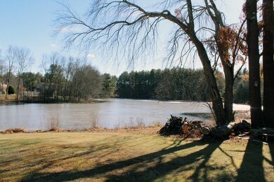 108 W Hartford Ave, Uxbridge, MA 01569 - photo 6