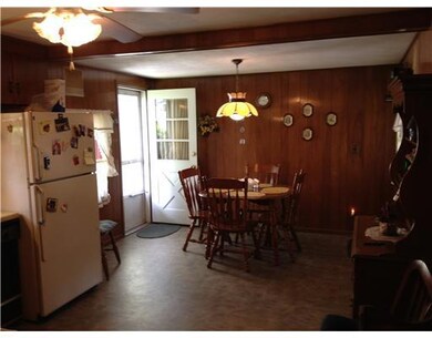 59 Earlham Way, Warwick, RI 02886 - photo 5