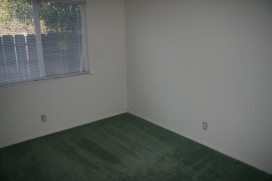 3182 Seminole Dr, Redding, CA 96001 - photo 6