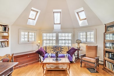 126 Kilsyth Rd unit 5, Brighton, MA 02135 - photo 6