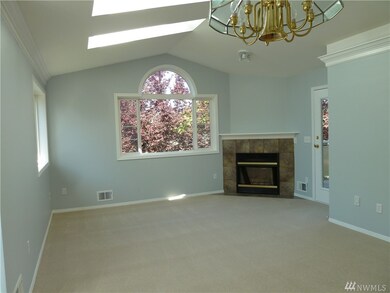 553 W Kellogg Rd, Bellingham, WA 98226 - photo 2