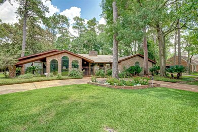 11918 Doncaster Rd, Houston, TX 77024 - photo 3