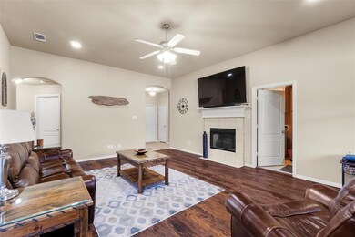 116 Cinnamon Ct, Weatherford, TX 76088 - photo 5