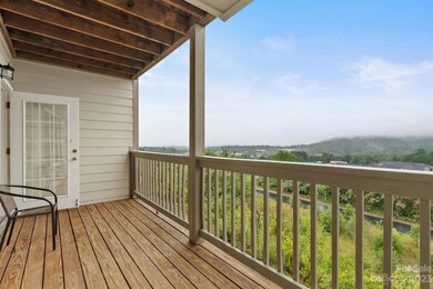 47 Rotunda Cir, Asheville, NC 28806 - photo 7