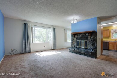 8521 Hidden View Ct, Anchorage, AK 99504 - photo 2
