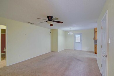 812 W Smith St, Cleburne, TX 76033 - photo 3