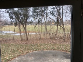 317 Beech Ct, Naperville, IL 60540 - photo 2