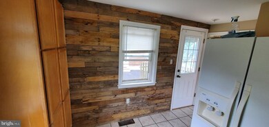 122 Cherry Ln, New Castle, DE 19720 - photo 2