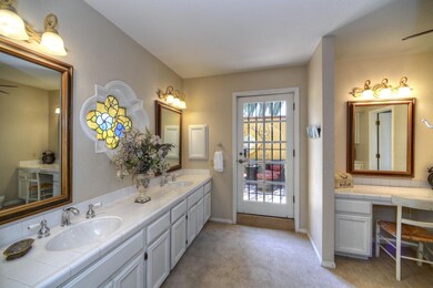 006_Master Bathroom