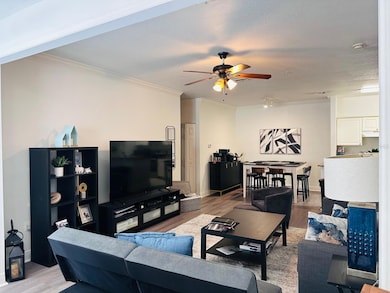 1300 Eastern Pecan Place unit 208, Winter Garden, FL 34787 - photo 4