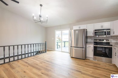 106 Jefferson St, Radcliff, KY 40160 - photo 6