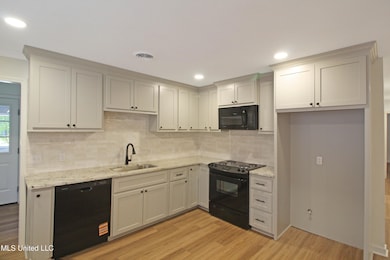 703 Lindale St, Clinton, MS 39056 - photo 5