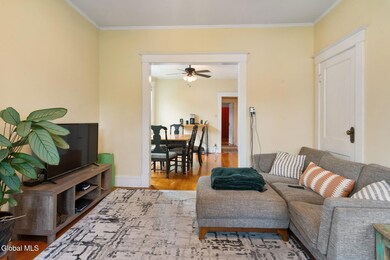 685 Myrtle Ave, Albany, NY 12208 - photo 7