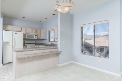 Kitchen & Dining Area