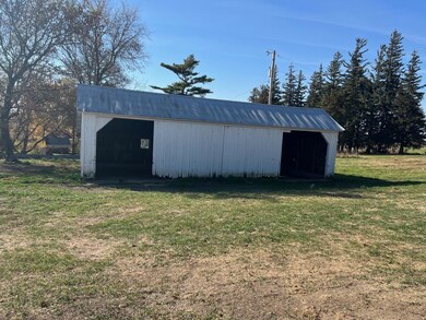 1676 200th Ave, Decorah, IA 52101 - photo 5