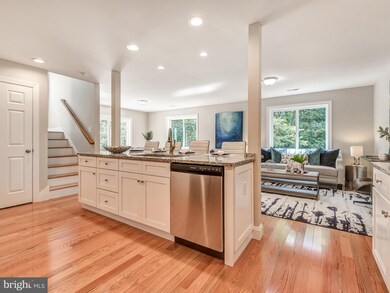 20703 Oriole Cir unit A, Hagerstown, MD 21742 - photo 6