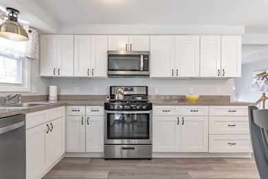 16 Lockness Dr, Nashua, NH 03062 - photo 5