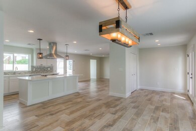 4328 N 42nd Place, Phoenix, AZ 85018 - photo 2