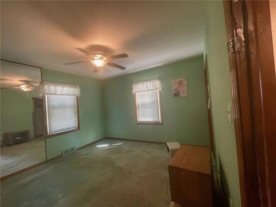 6736 Bales Ave, Kansas City, MO 64132 - photo 2