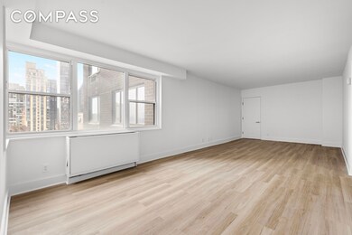 The Revere unit 19H, New York, NY 10022 - photo 2