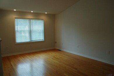 109 Mohawk Ave, Rensselaer, NY 12144 - photo 7