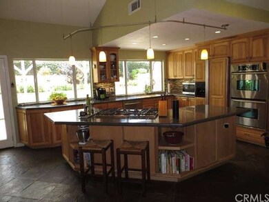 9400 Apricot Ave, Rancho Cucamonga, CA 91701 - photo 5