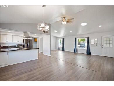 Living Room/Dining Room