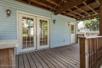 440 Shook Ave, Stroudsburg, PA 18360 - photo 5