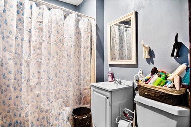 Bathroom 1st Floor