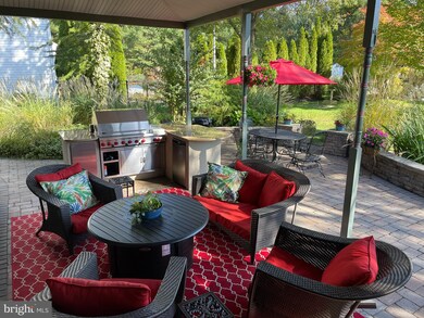 11 Stanwyck Rd, Mount Laurel, NJ 08054 - photo 2