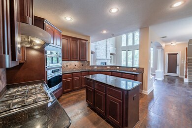 31230 Lakeview Bend Ln, Spring, TX 77386 - photo 4