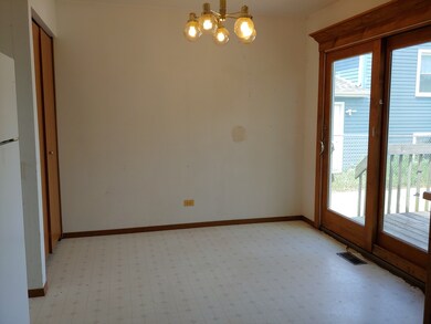 1931 W Dugdale Rd, Waukegan, IL 60085 - photo 5