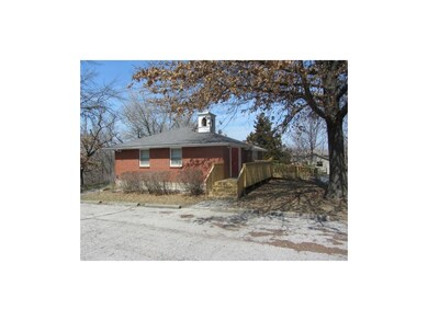 7610 Lackman Rd, Shawnee, KS 66217 - photo 5