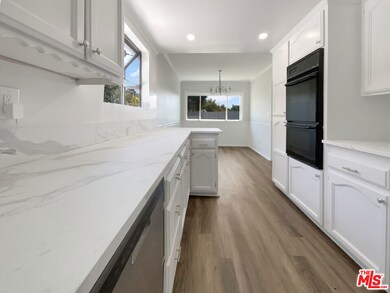 13864 Lexicon Ave, Sylmar, CA 91342 - photo 6