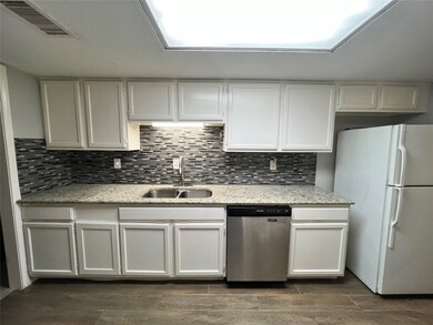 7838 Challie Ln, Houston, TX 77088 - photo 7