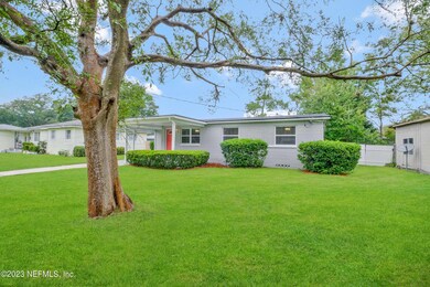 6585 Larne Ave, Jacksonville, FL 32244 - photo 4