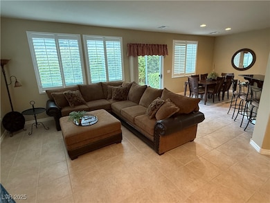 270 Spectacular St unit 2, Henderson, NV 89052 - photo 3