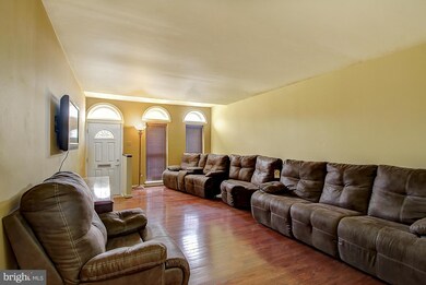 1618 Barclay St, Baltimore, MD 21202 - photo 3
