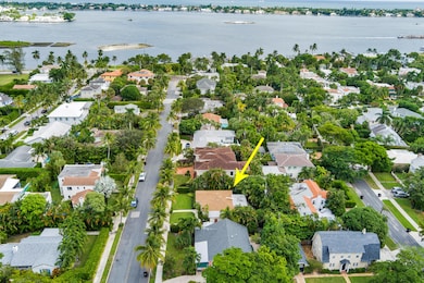 230 Avila Rd, West Palm Beach, FL 33405 - photo 4