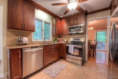 Kitchen NEW in 2013!