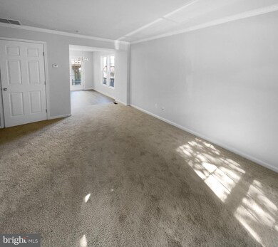 1867 Tiger Lily Cir unit 36, Woodbridge, VA 22192 - photo 7