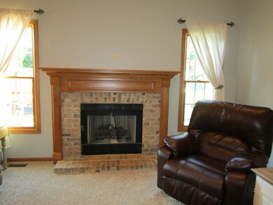 BRICK GAS LOG FIREPLACE