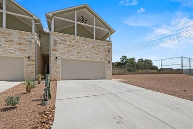 513 Winding Way, Fredericksburg, TX 78624 - photo 3