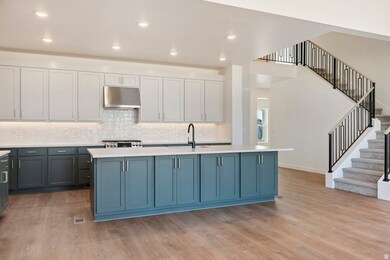 1251 E Larkspur Way, Layton, UT 84040 - photo 4