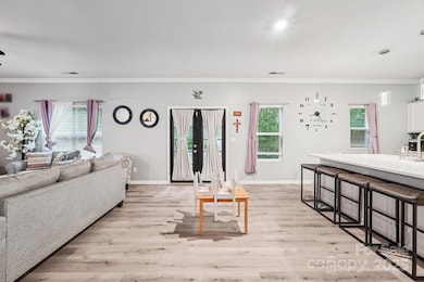 2222 Turtle Point Rd, Charlotte, NC 28262 - photo 3